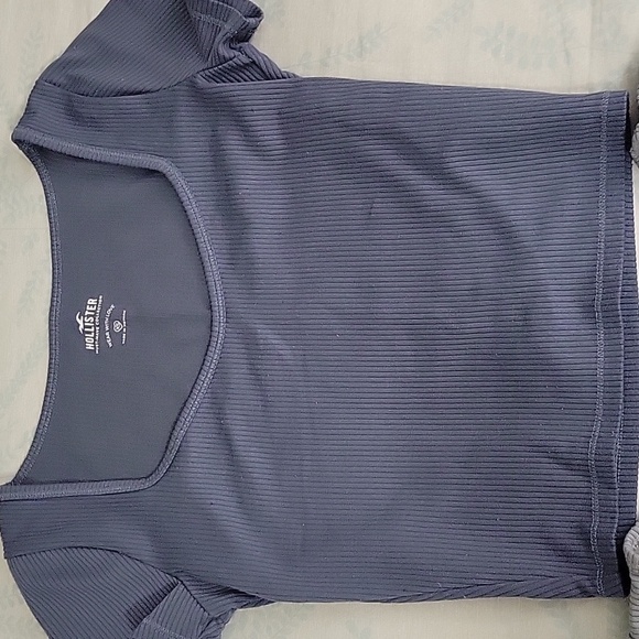 Hollister Women's Blue and Gray Ribbed Tops Bundle - Picture 4 of 5